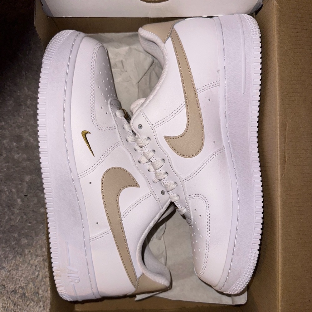 Nike Air Force 1 Essential White Gold Sneakers